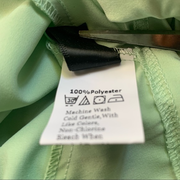 Shein Green Back Crisscross Crop Top Size Large - Picture 6 of 7